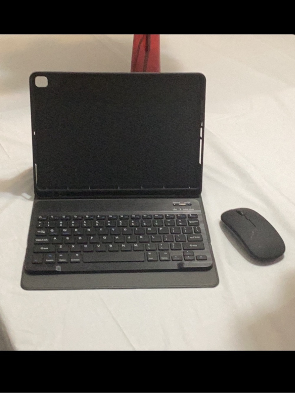 Amazon Black Bluetooth iPad Generation 9 Keyboard Case with Wireless Mouse